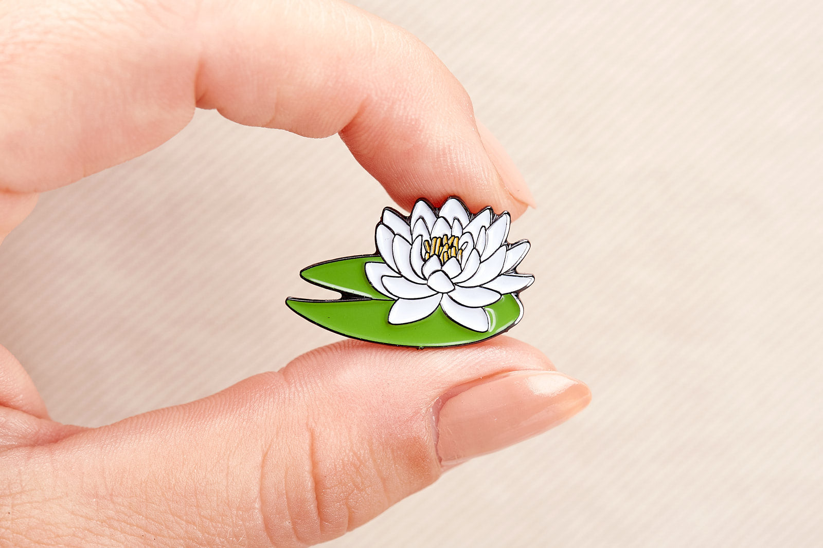 lil’ lilly pin
