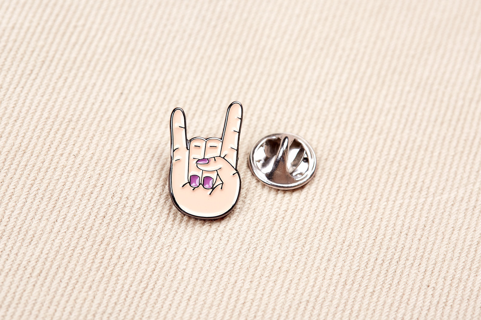 rock 'n' roll pin