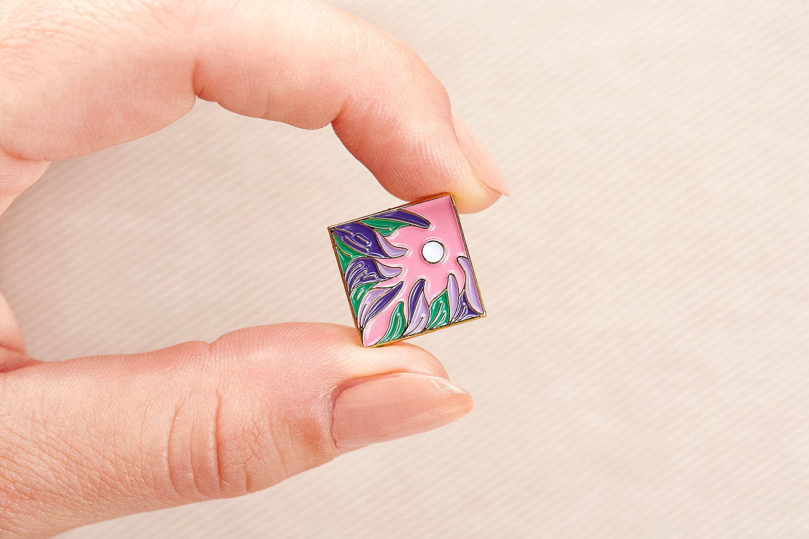 pocket-sized jungle pin