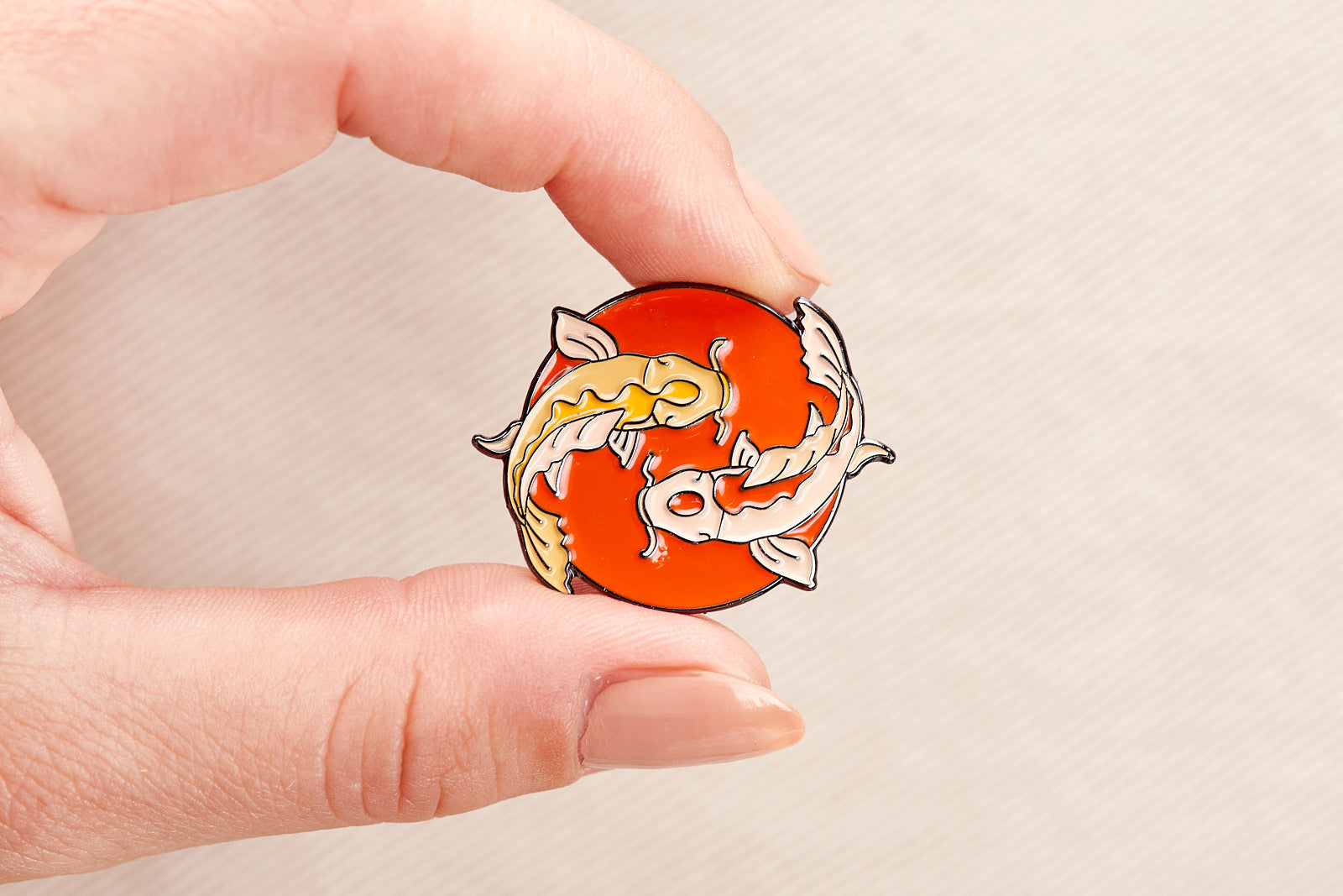 feng koi pin