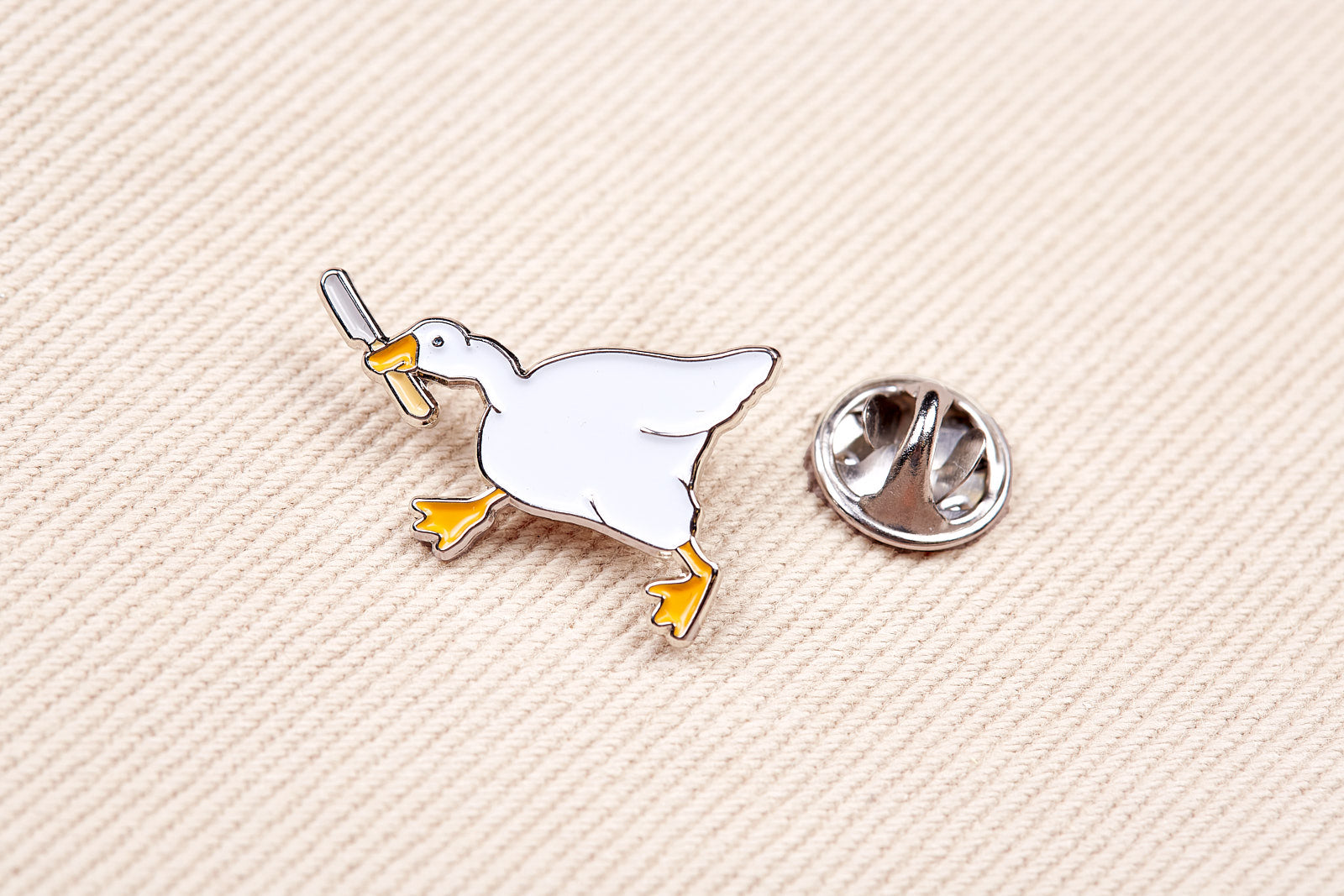 no ex-gooses pin