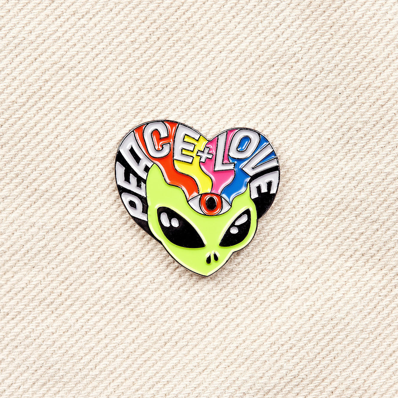 peace and love pin
